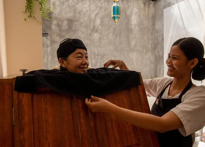 Ayurvedahub Hotel 4*